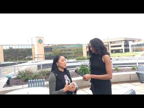 South Carolina Head Coach Dawn Staley Speaks with Summitt Hoops