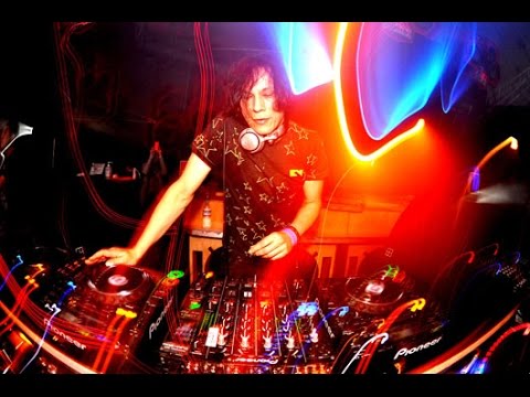 Luke Slater DJ Set @ Breezeblock Headline - 2002 - BBC Radio 1