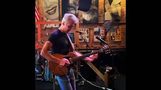 Video thumbnail for Nashville's Broadway: John Bohlinger w his Gibson Music City Les Paul with Glazer Bender by john bohlinger