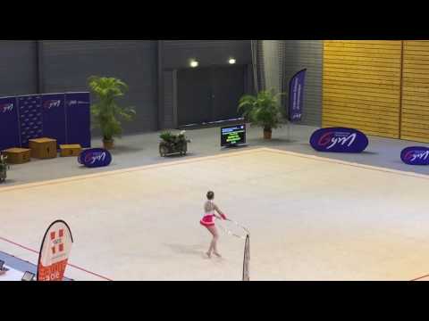 Emilie Buges cerceau - Nat B 10-11 ans - France Chambéry 2017