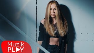 Nil Özalp - Büyük Delilik (Official Video)