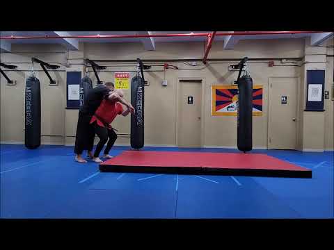 Shuai Jiao Chinese wrestling technique - Chuāi 揣 shoulder throw