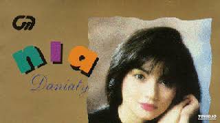 Download lagu Malam Pertama - Nia Daniaty mp3