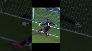 Download lagu Impossible goal line clearance - unbelievable clearance goalkeeper (E) #goalkeeper #goalkeepersaves mp3