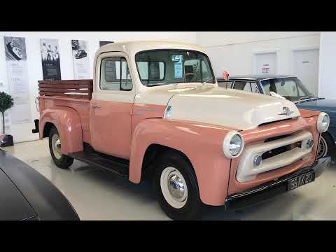 International Harvester S-100 Pick-Up Truck - Image 2