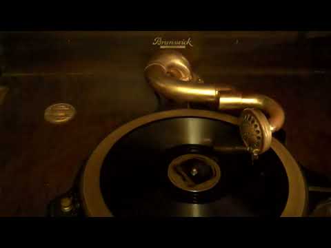 COLONIAL CLUB ORCH. BOB HARING SCRAPPY LAMBERT - 'MONNA VANNA' - ROARING 20's BRUNSWICK CORTEZ