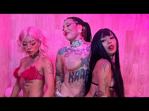 Barbie 💅💕 NYKE BOY  x Tomasa del real