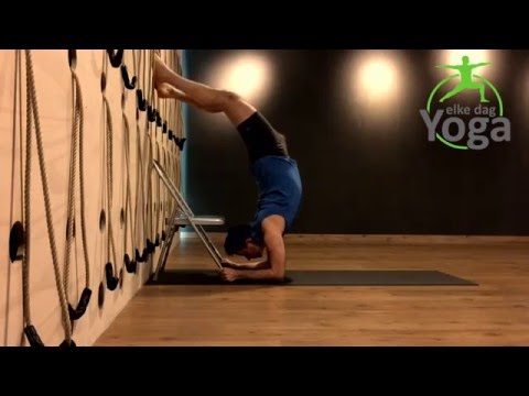 Elke dag yoga - Alphen aan den Rijn - Iyengar yoga - Backbend sequence  - Achteroverbuigingen
