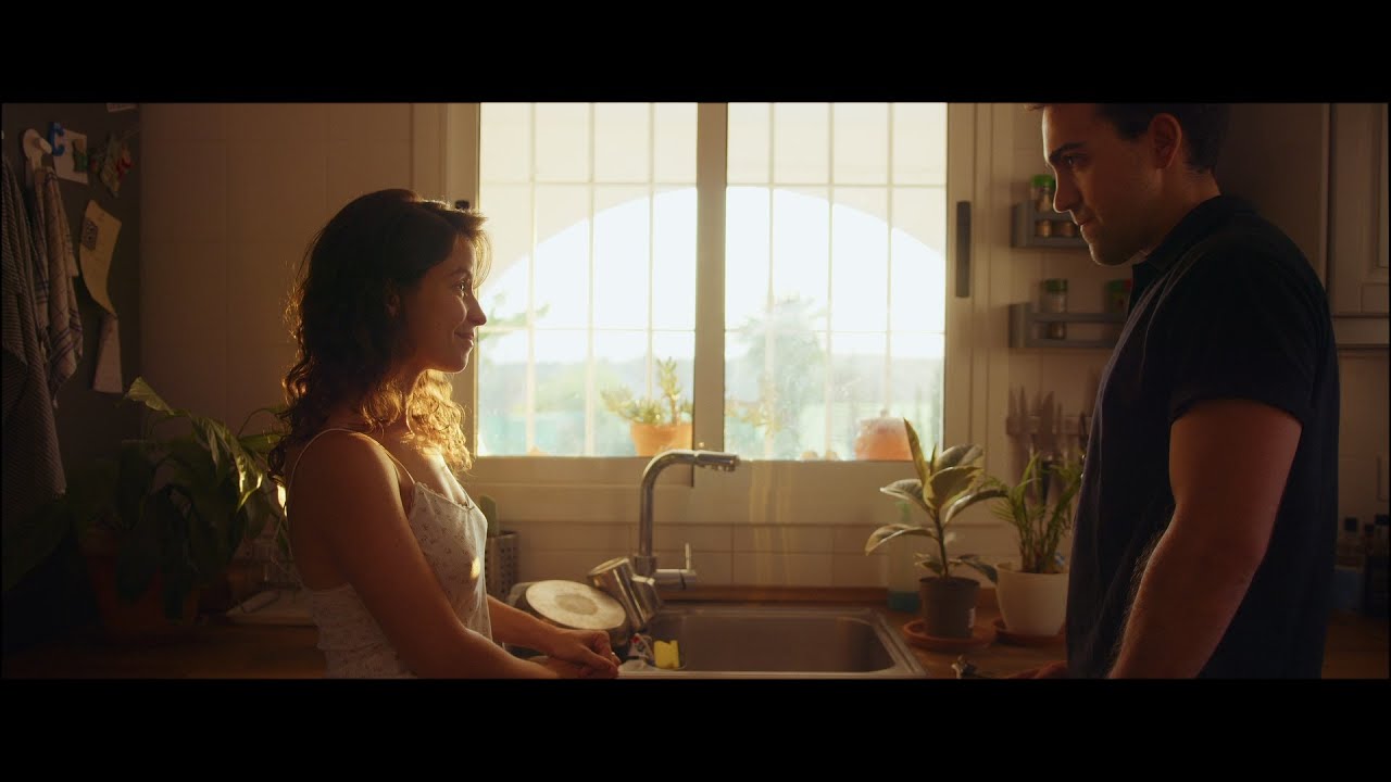 Plantas de interior de Paul Alcaide I Corto ganador del Premio a la mejor interpretación 2025