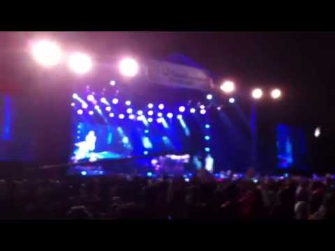 130420 Eru Concert in Jakarta - Kemesraan (Indonesia Song)