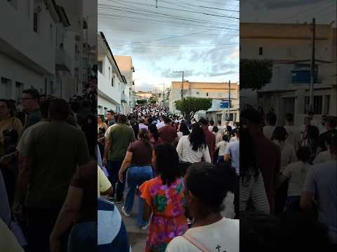 Que linda procissão de Santa Ana e São Joaquim em Santana do Ipanema, Alagoas!