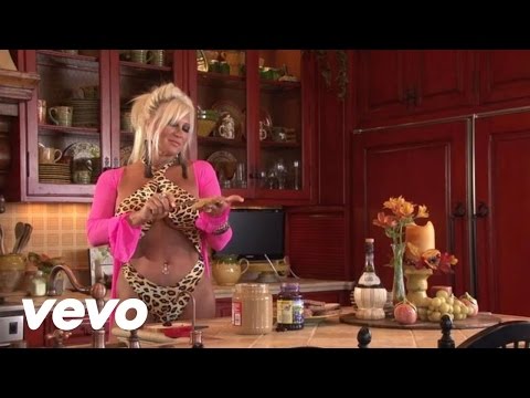 Ricky Romance - MILF ft. Ray Lavender, Linda Hogan