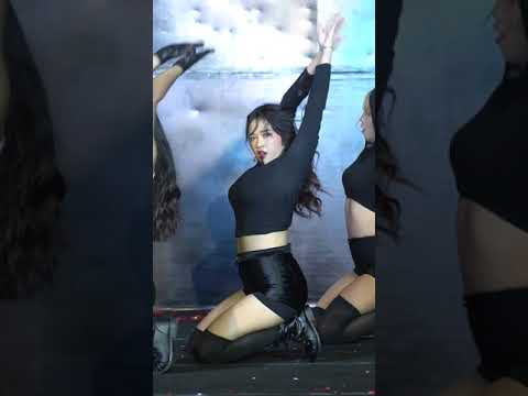 190609 Edguard Project cover Chung Ha (Varn Backup) - Roller Coaster @ Watergate Pavillion Cover Dan