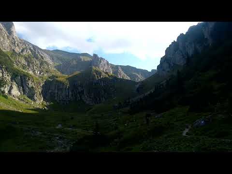 UN LOC DE NEUITAT,VALEA MALAIESTI DIN BUCEGI