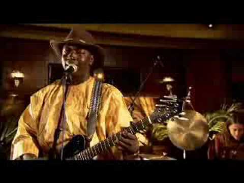 Soundcheck At Momo's - Vieux Farka Touré