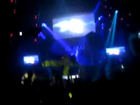 Qulinez - "Troll" Sebastian Ingrosso plays