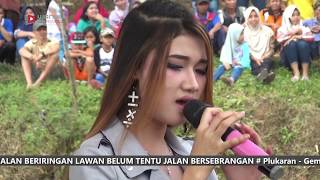 Download lagu Manhattan MKA community,Kiki aprilia, Mencinta takdicinta mp3
