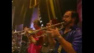Stevie Winwood Chaka Khan Dancing In The Street Live Songs & Visions Concert Wembley 1997