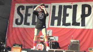 Issues - Love. Sex. Riot. (Live)