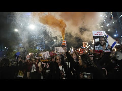 Demonstration in Tel Aviv: Tausende Israelis fordern Politikwechsel