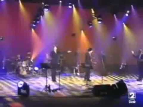 Andrés Calamaro y Enrique Bumbury - Confesión. Tangocity.com