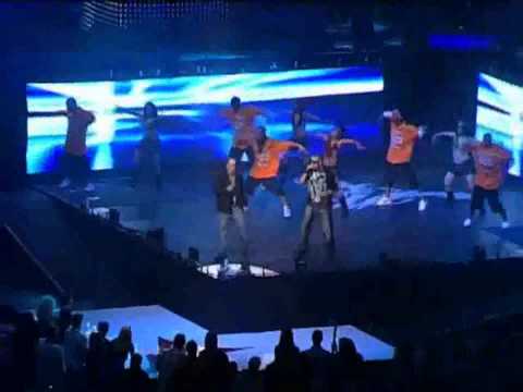 Videoclip de Llamé Pa' Verte (Bailando Sexy) (Live) — Wisin & Yandel