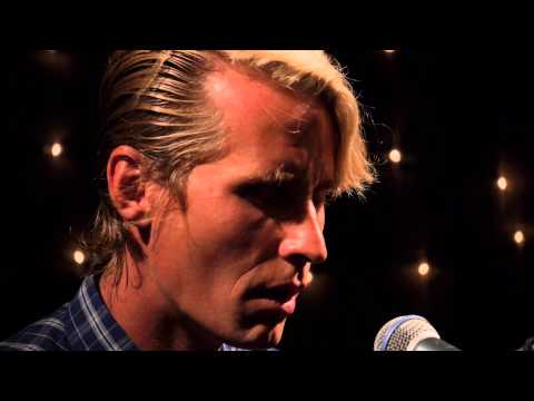 Tom Brosseau - Tell Me, Lord (Live on KEXP)