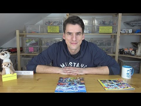 Der Held stöbert durch den Playmobil®-Katalog 2018 2. Halbjahr