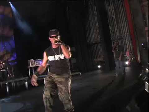 mc machete pokoloko   show papaya