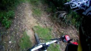 preview picture of video 'downhill piedra negra gonzanama-loja-ecuador.AVI'