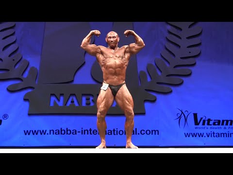 Paul Longfield (PHI), NABBA Worlds 2012