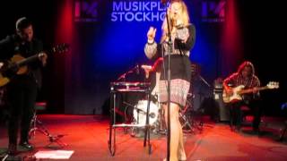 Meja Private Emotion + Intervju Stockholm Studio4 Radiohuset 131011