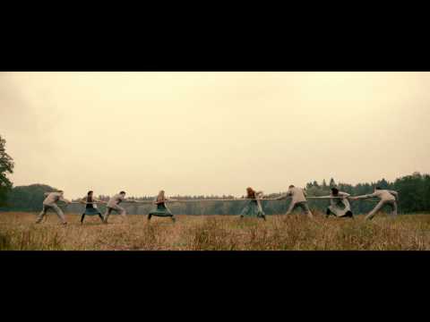 "Dragkamp" - Midsommarnattsdröm, Premiär 17 april