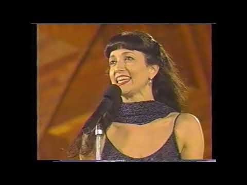 Bebe Neuwirth Singing If My Friends Could See Me Now