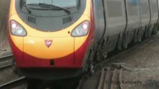preview picture of video 'Trains at Cheadle Hulme on 19/03/10 - Part 1'