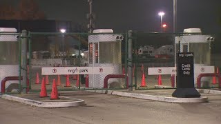 All NRG parking lots will now be cashless
