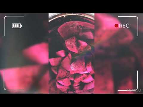 Dragon fruit juice 🥤🥤 also added some vanilla ice-cream 🍨