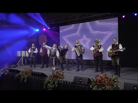 MUZIKA TI KRILA DA - Slovenski muzikantje / Oberkrainer Sextett