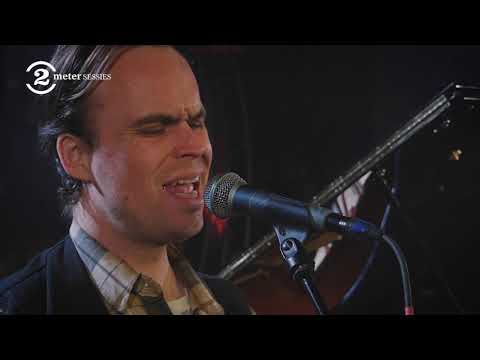 Peter Broderick on 2 Meter Sessions (4 songs live)