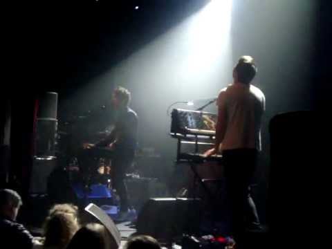 Juveniles - Taking for a Fool (La Cigale - 22.03.2012)