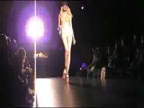 Sfilata Parah Noir p-e '09 - Seconda Parte