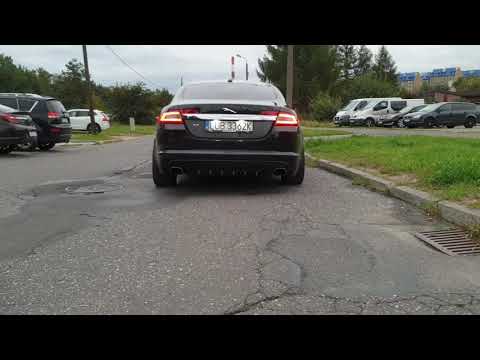 2008 Jaguar XF 3.0 V6 petrol engine sound, acceleration