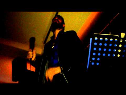 TUNÇ ÖCAL SARHOŞ BEER TOWN SAHNESİ MECİDİYEKÖY.