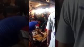 Download lagu Penguatkuasa kena maki kerana mahu rampas barang peniaga OKU — MiLo SuaM mp3