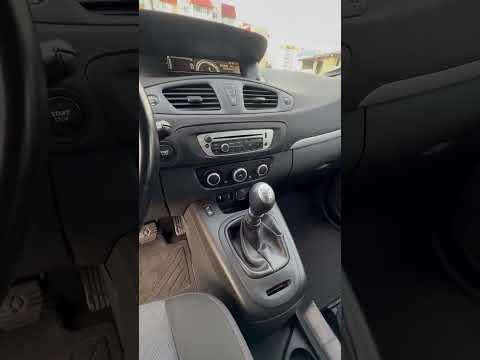фото renault megane iii рестайлинг 0
