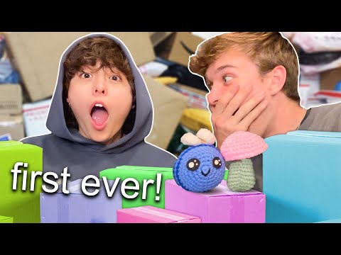 MY FIRST PO BOX OPENING😱 (with Mattie and Carter)