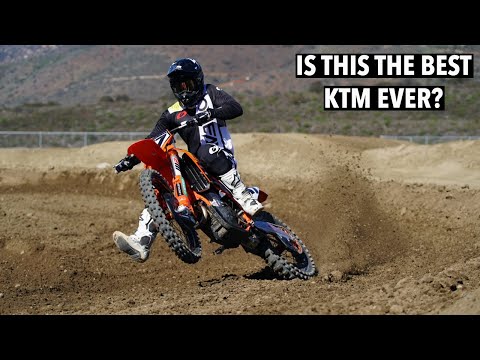 FIRST LAPS on the 2022 KTM 450 SX-F Factory Edition!