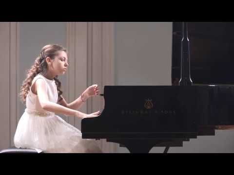 Лера Базыкина, Ф Лист Вздох , Lera Bazykina F. Liszt "Un sospiro" Moscow conservatory