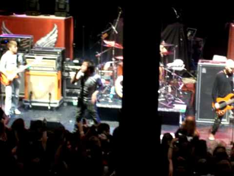 Social Code- Beautiful (Live)