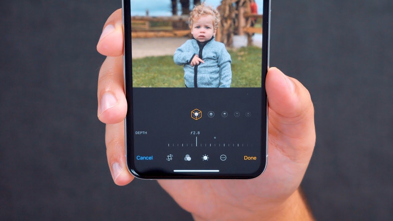 Hands on with iPhone XS/XS Max New Depth Control Feature!